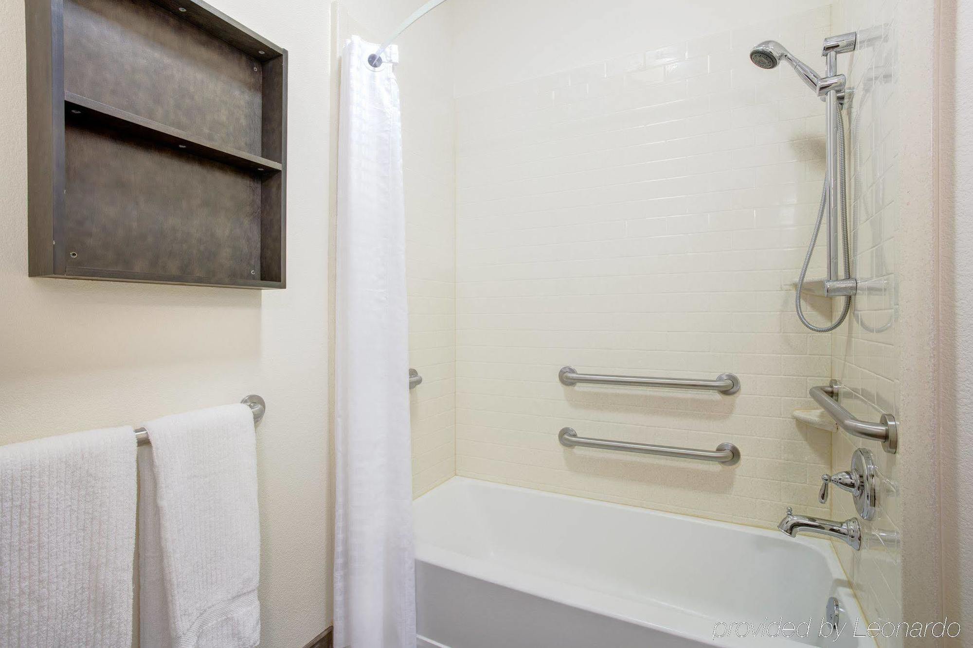 Candlewood Suites Cut Off - Galliano By Ihg Bagian luar foto