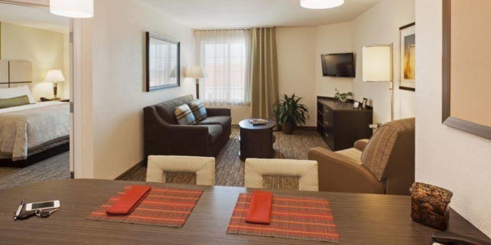 Candlewood Suites Cut Off - Galliano By Ihg Bagian luar foto