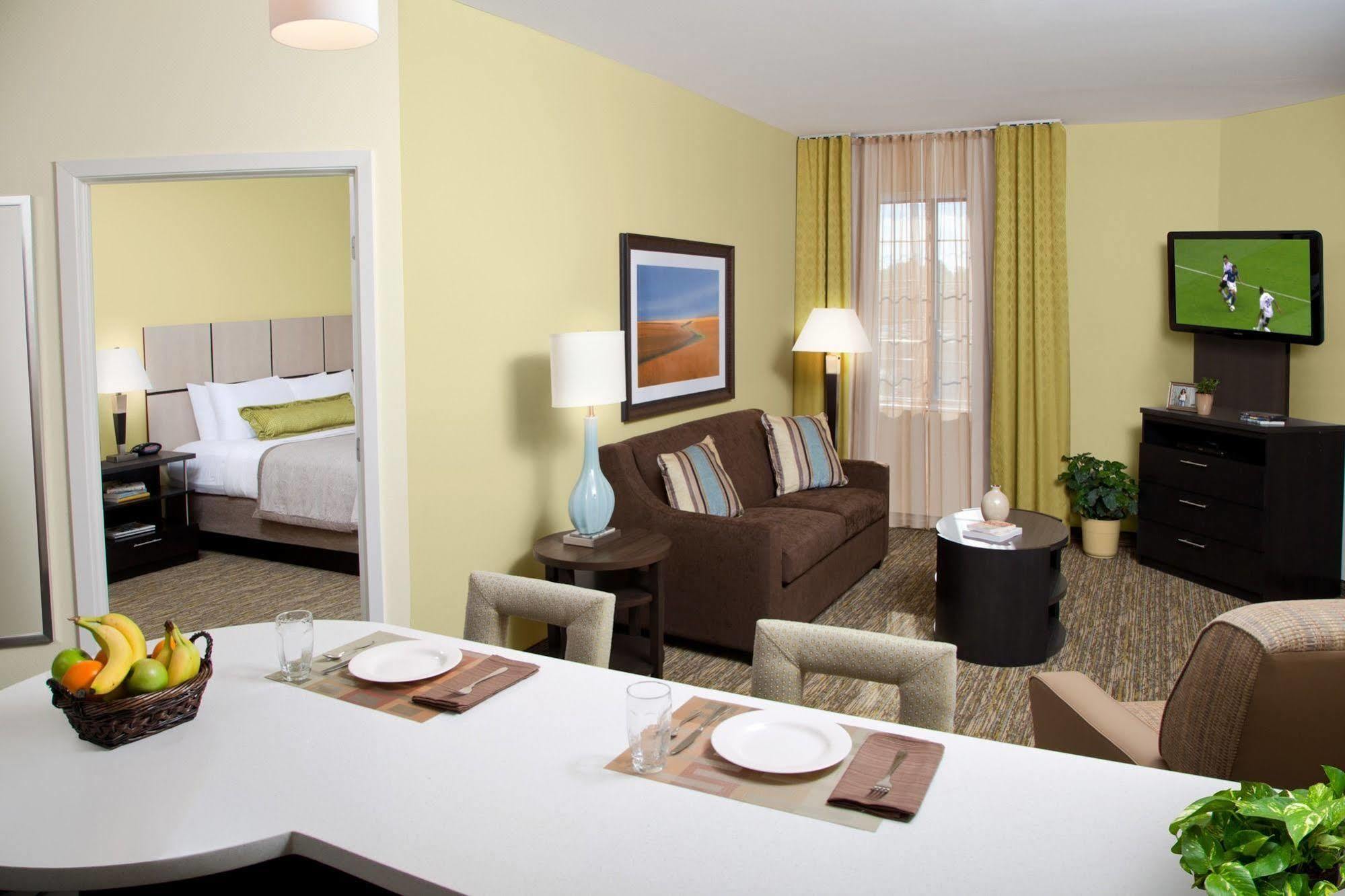 Candlewood Suites Cut Off - Galliano By Ihg Bagian luar foto
